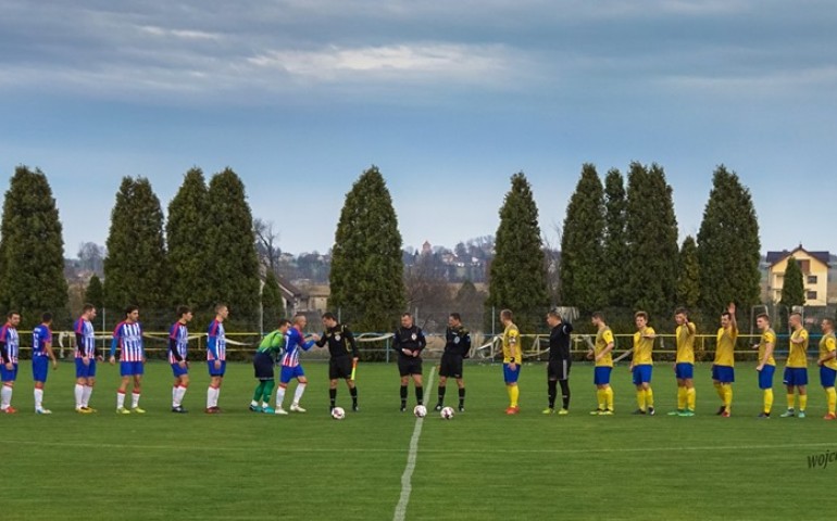 PORAŻKA W OSTATNIEJ JESIENNEJ KOLEJCE